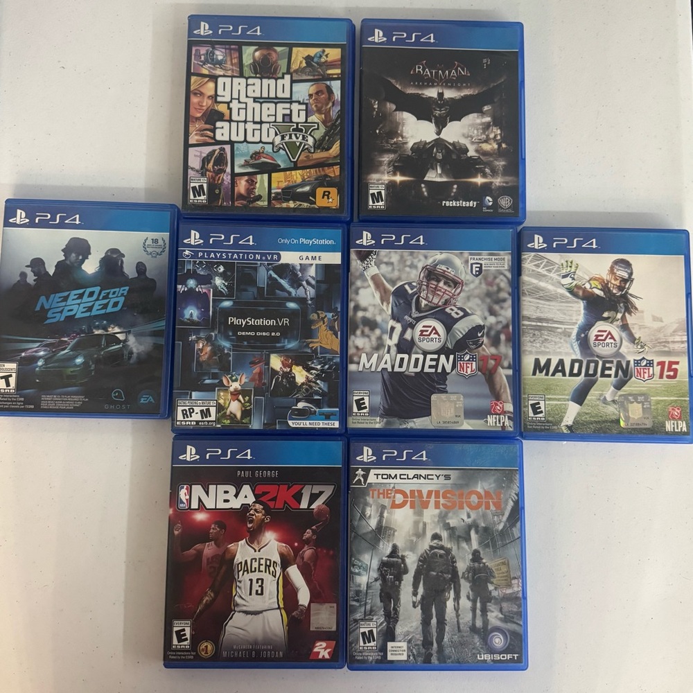 PlayStation 4 Game Collection - Blue Cases